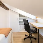Newly Renovated Apartment